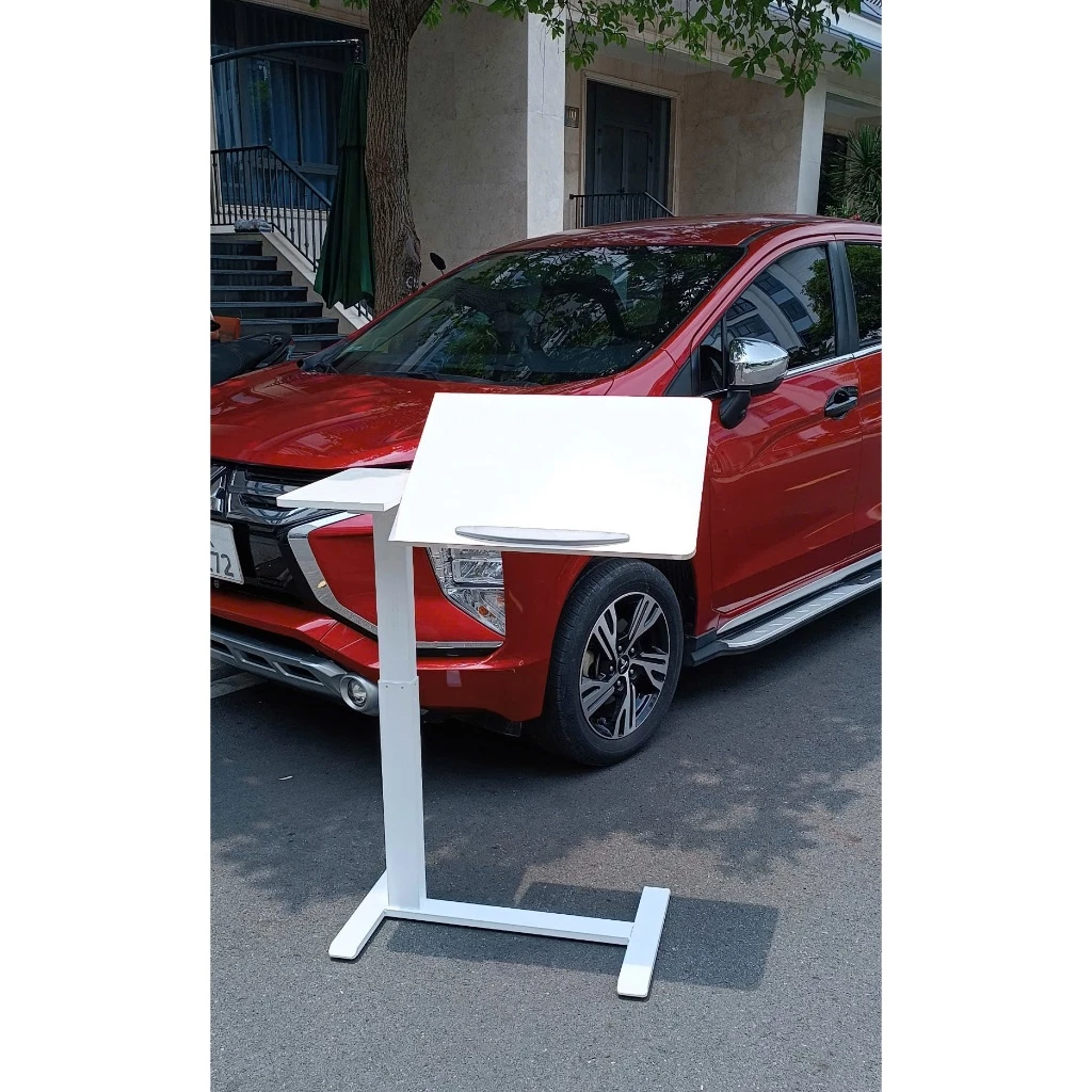 Bàn Laptop Nâng Hạ Chiều Cao thông minh. Có Bánh Xe Xoay 360 Độ. Mặt bàn có góc nghiêng. Thế hệ 2