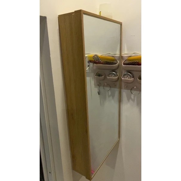 Kệ Treo Tường Kèm Gương Thông Minh Gỗ Chất Liệu Gỗ MDF Cao Cấp - chống ẩm